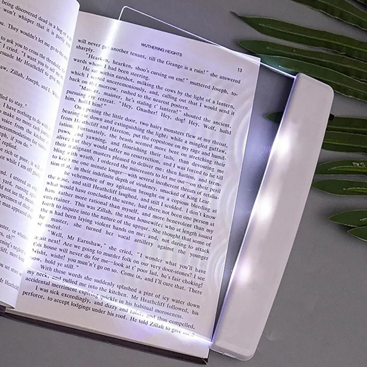 Wireless LED Booklamp